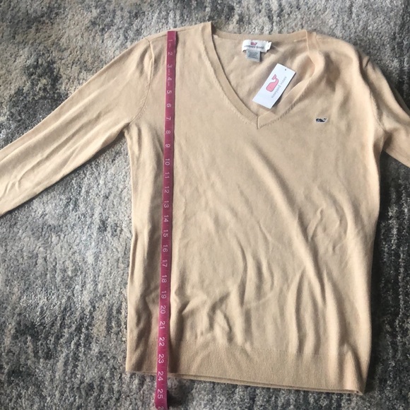 Woman’s sweater - Picture 8 of 8